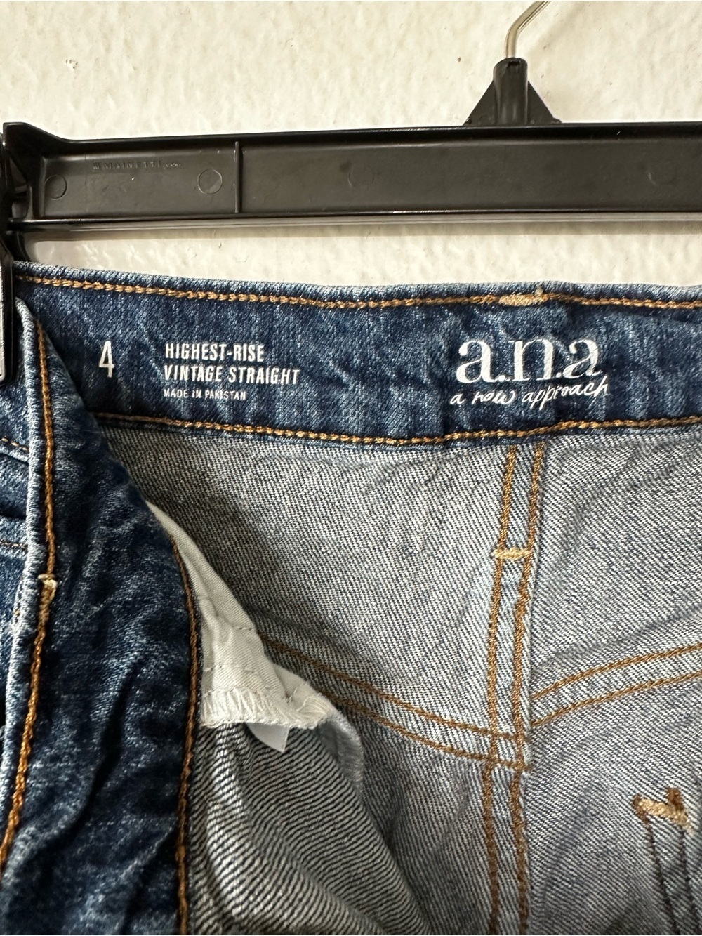 a.n.a Denim Blue Straight Button Fly Size 4 Jeans - Picture 5 of 6
